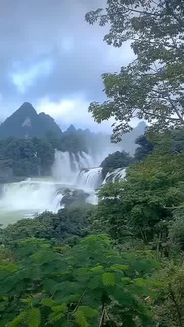 烟丝泡水里将衬衣染黄，如何洗掉呢？游戏画面