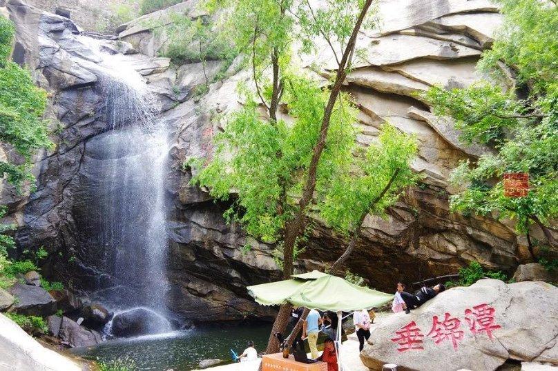 仅仅收官15天，娱乐圈的“潜规则”，已在“繁花三美”身上显现
